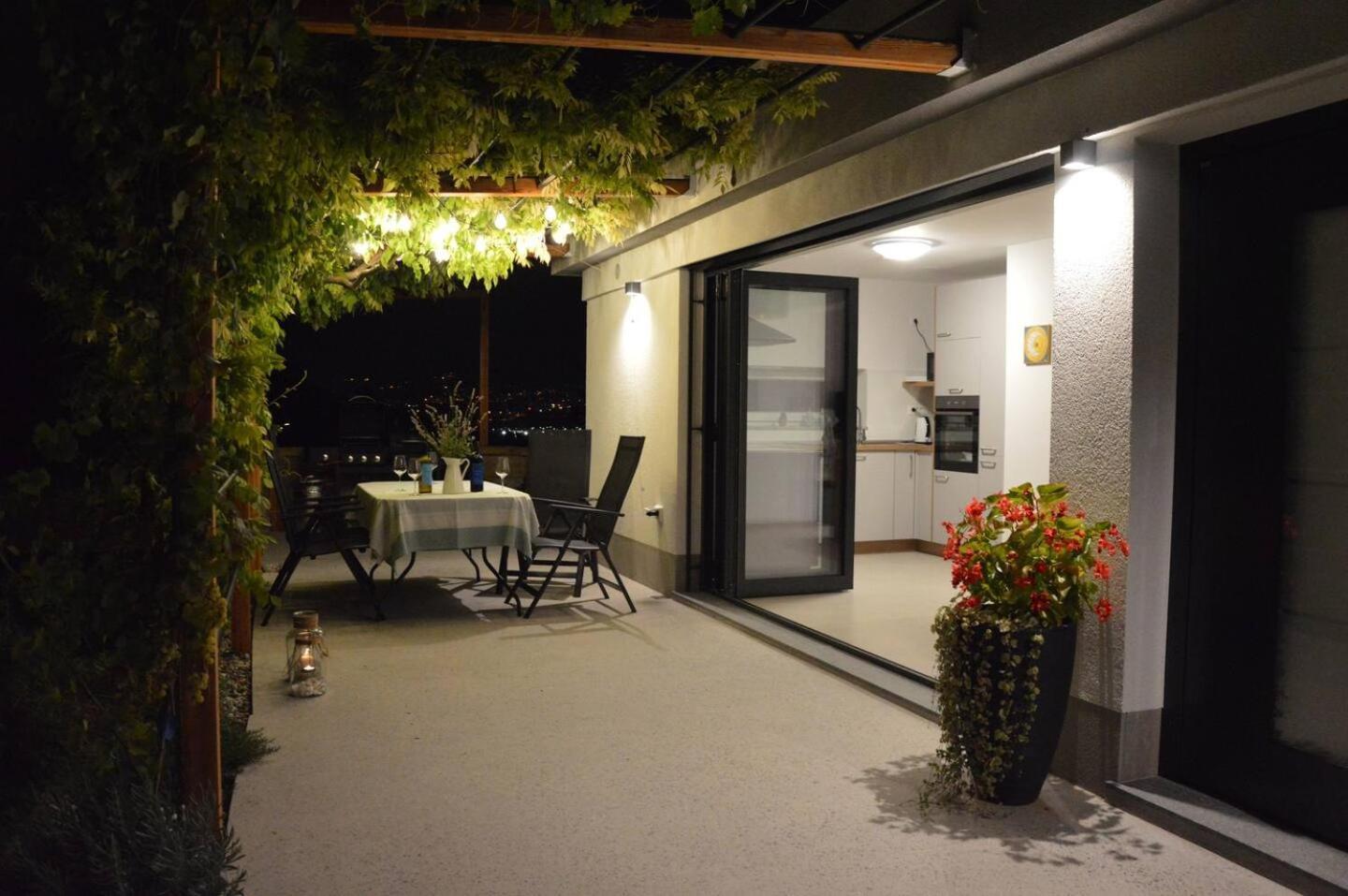 Casa Miranda - Family Comfort In A Quiet Area, Near The Sea, With Bbq And Free Parking Zgornje Skofije Exterior photo